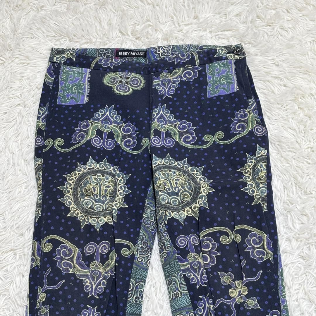 美品】ISSEY MIYAKE ペイズリーストレッチパンツ 1 S ネイビー - メルカリ