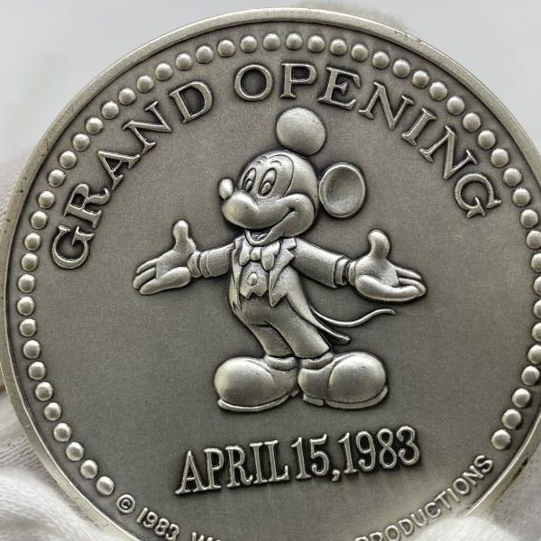 中古】ディズニーランド グランドオープン記念メダル[24] - メルカリ