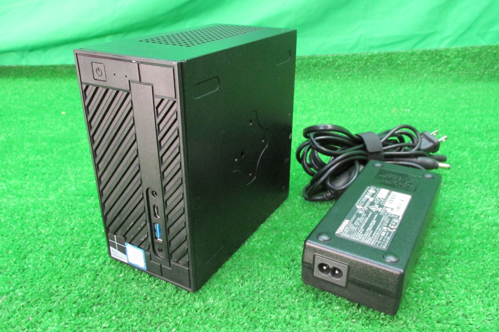 R1934】ASRock DeskMini 110 デスクトップPC 110/COM-WiFi+USB/B/BB