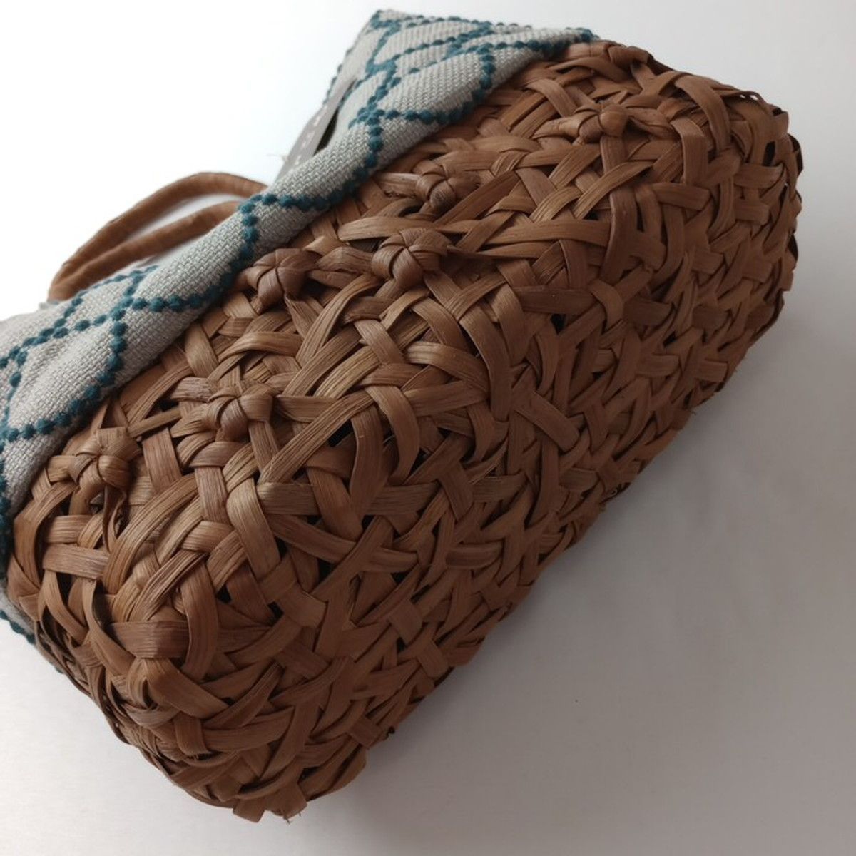 かごやxmina perhonen ミナペルホネン 山葡萄のかごバッグ タンバリン