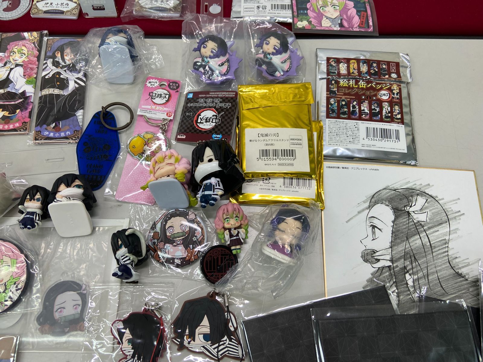  鬼滅の刃 甘露寺蜜璃 伊黒小芭内 多め ufotable Cafe 原画展 アクスタ カード コースター フィギュア 他 大量 グッズ セット Demon slayer 710 その他 キャラクターグッズ