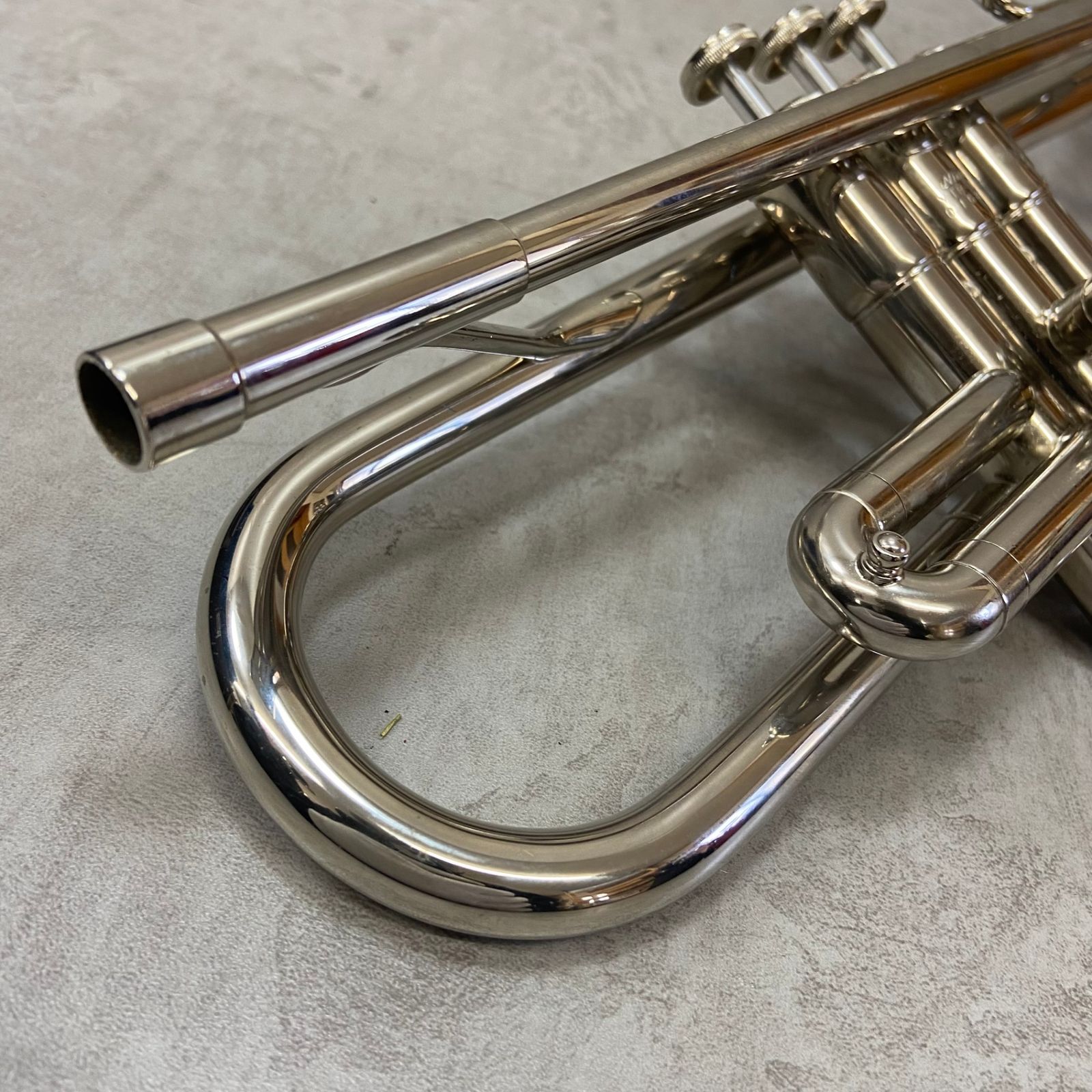 ニッカン（現ヤマハ）B♭トランペット YTR-135 ニッケルメッキ管楽器