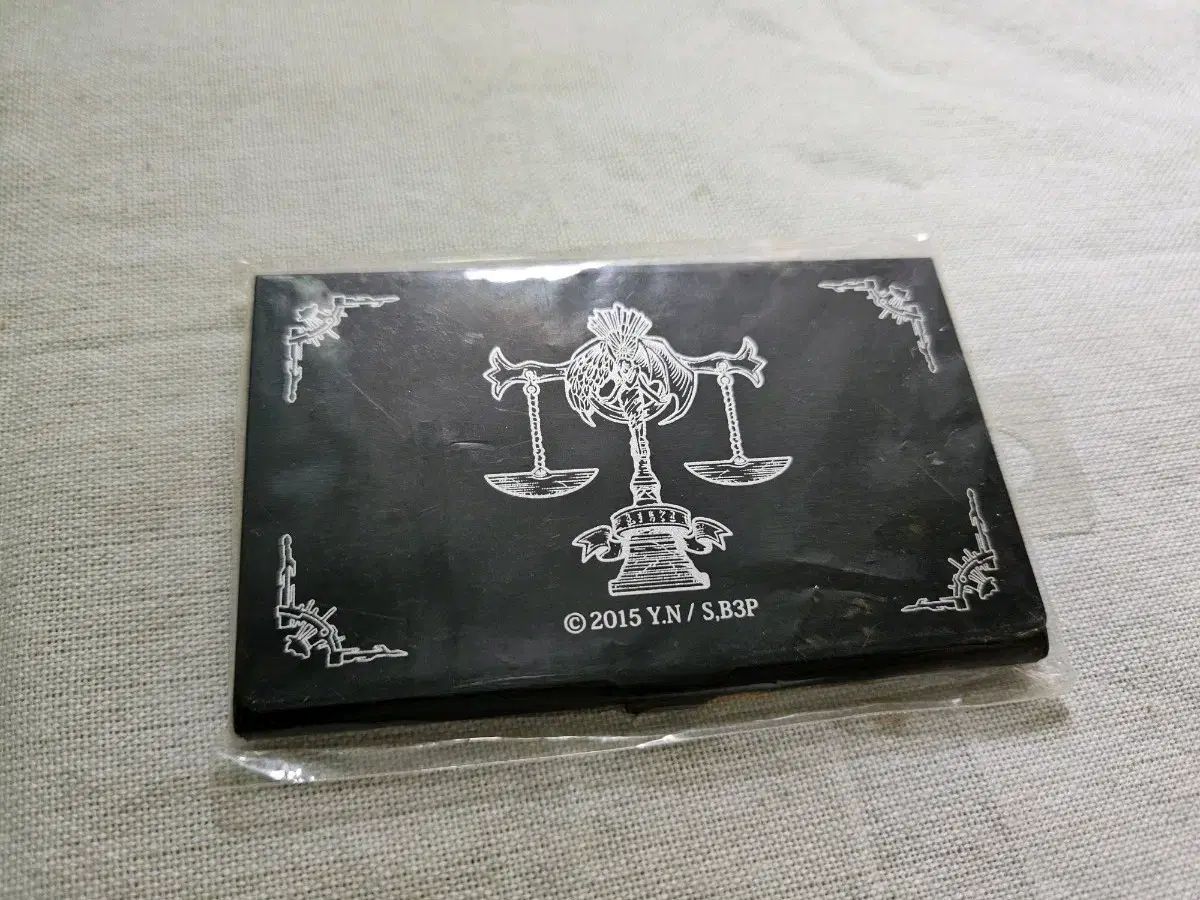 血界戦線 スチール名刺ケース スティーブン ザップ クラウス等キャラクター名刺同梱