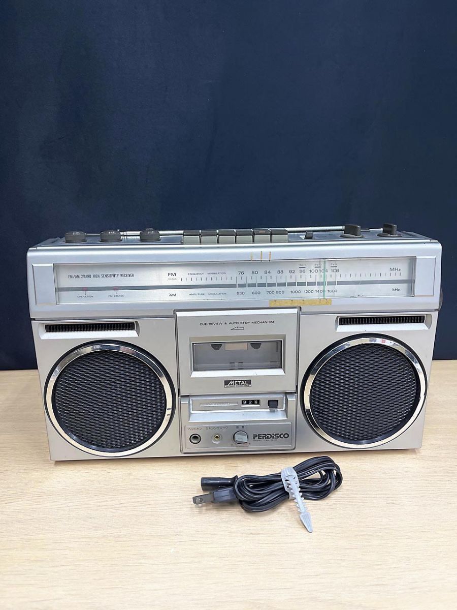 ジャンク品】 HITACHI 日立 ラジオカセットレコーダー 昭和レトロ TRK