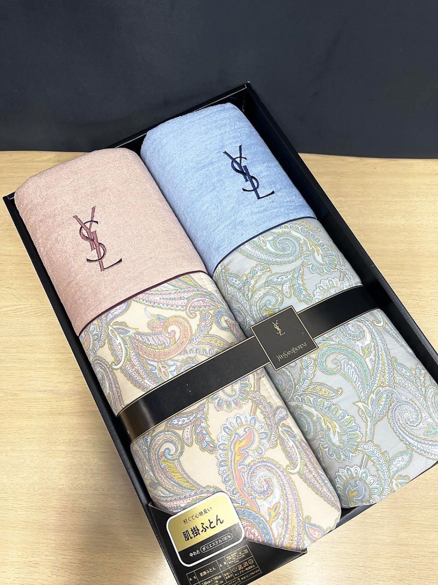 イヴサンローラン　布団　掛け　敷き　定番羽織　在宅　YSL 寝具　MAAM イヴサンローラン 布団 掛け 敷き 定番羽織 在宅 YSL 寝具 MAAM - メルカリ
