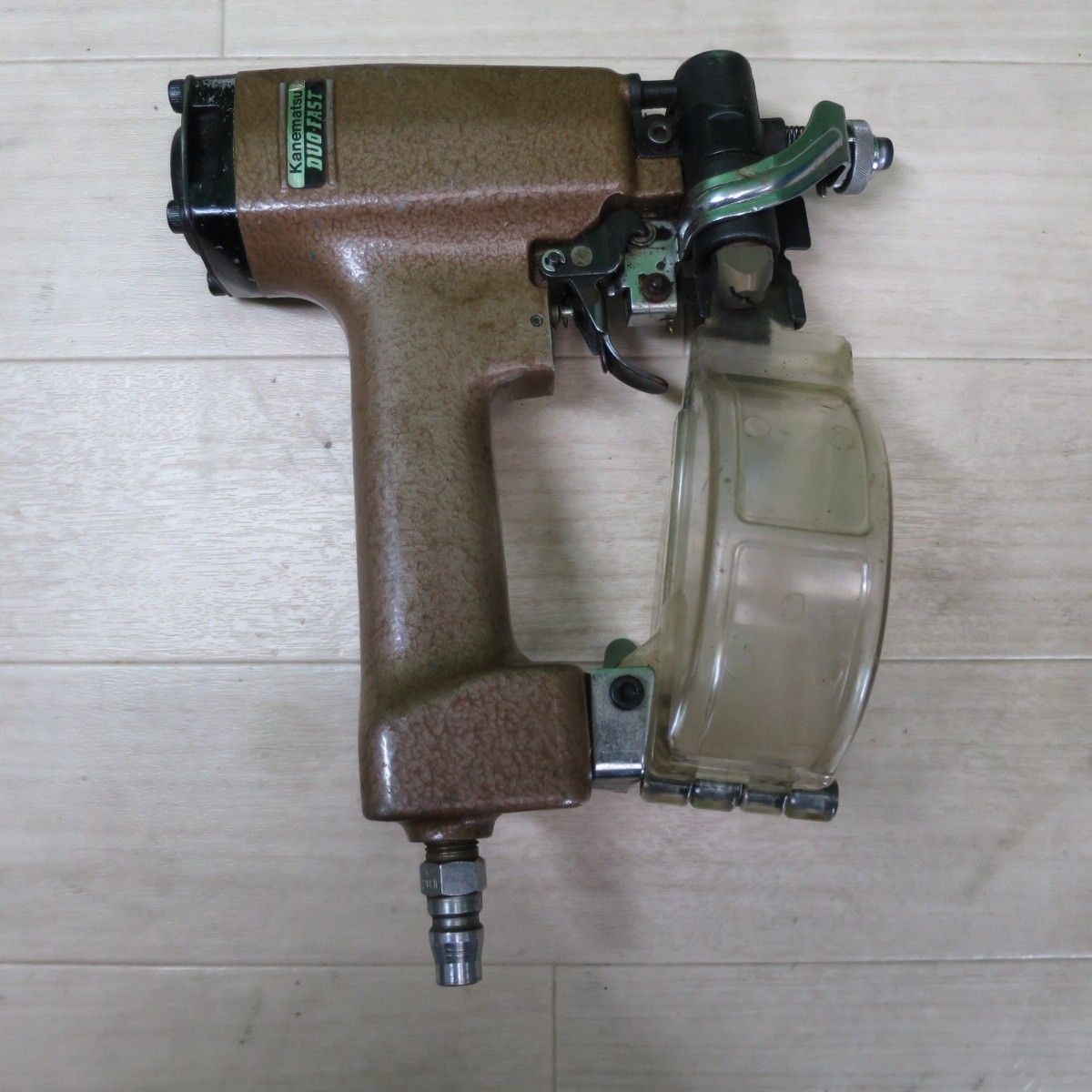 型番 中古 カネマツ 兼松 エア釘打機 KDN-32L 【公式通販】
