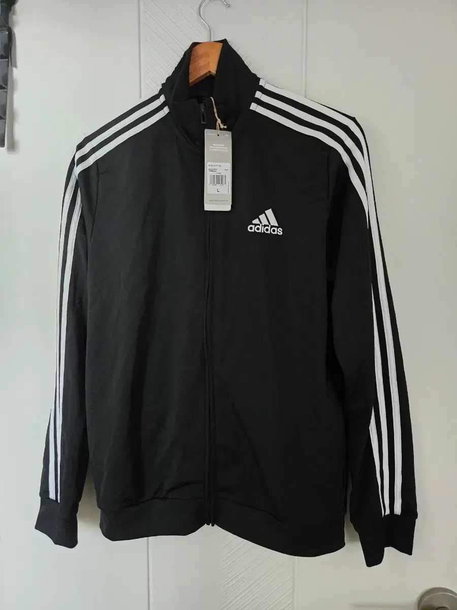 アディダス 3本線 トラックジャージ ブラック L 新品