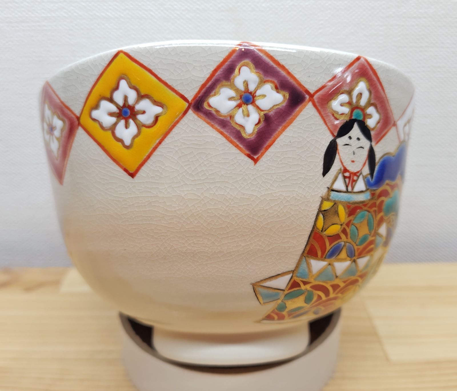 逢絢亭・新品】茶道具 茶碗 京焼 御本雛に花菱の図 伊坂清香 共箱入り