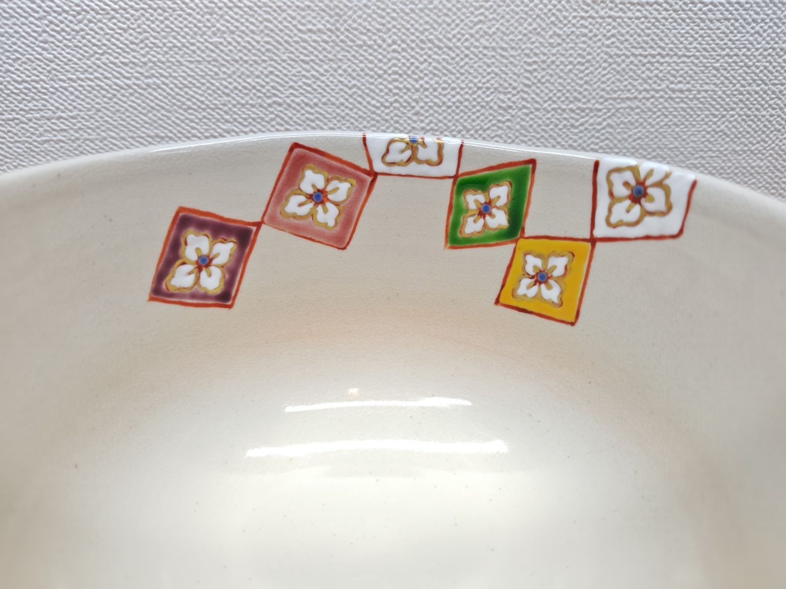 逢絢亭・新品】茶道具 茶碗 京焼 御本雛に花菱の図 伊坂清香 共箱入り