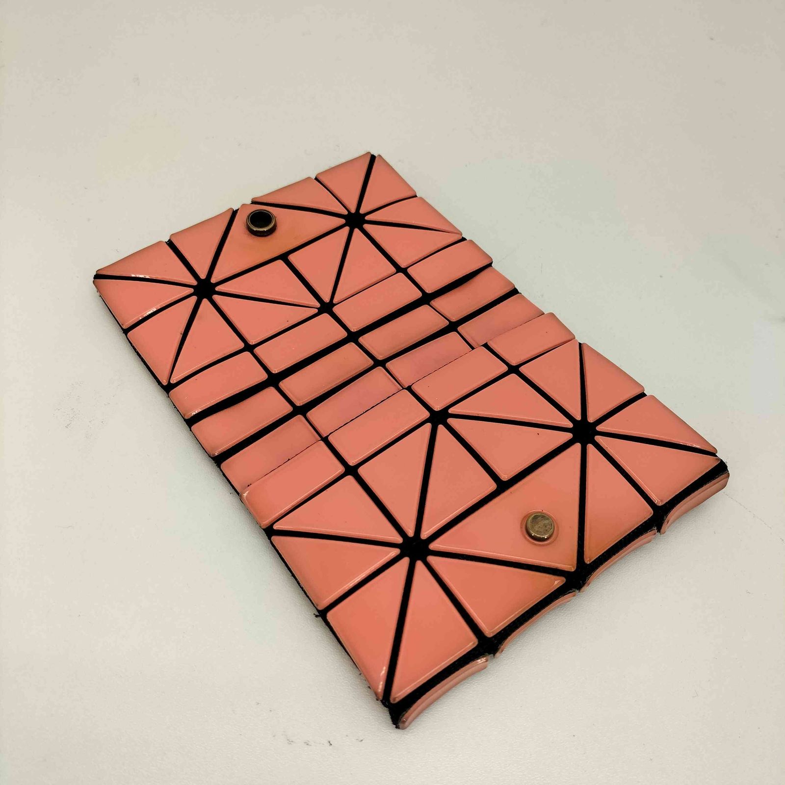 バオバオイッセイミヤケ BAO BAO ISSEY MIYAKE 二つ折り財布 カード