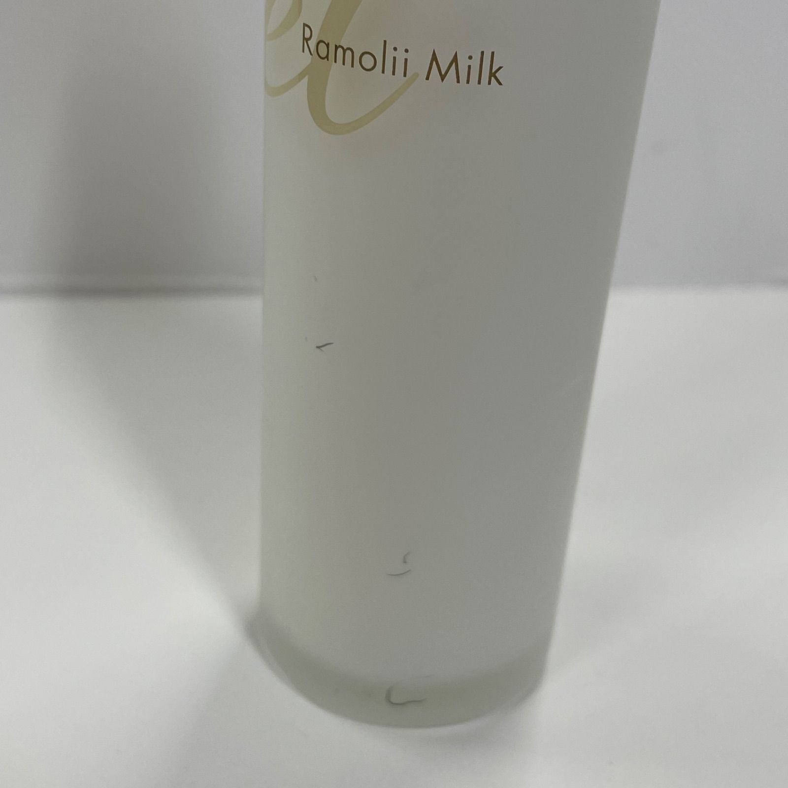 M3411 JUBILANT ジュビラン エル ラモリーミルク（乳液）135ml - メルカリ