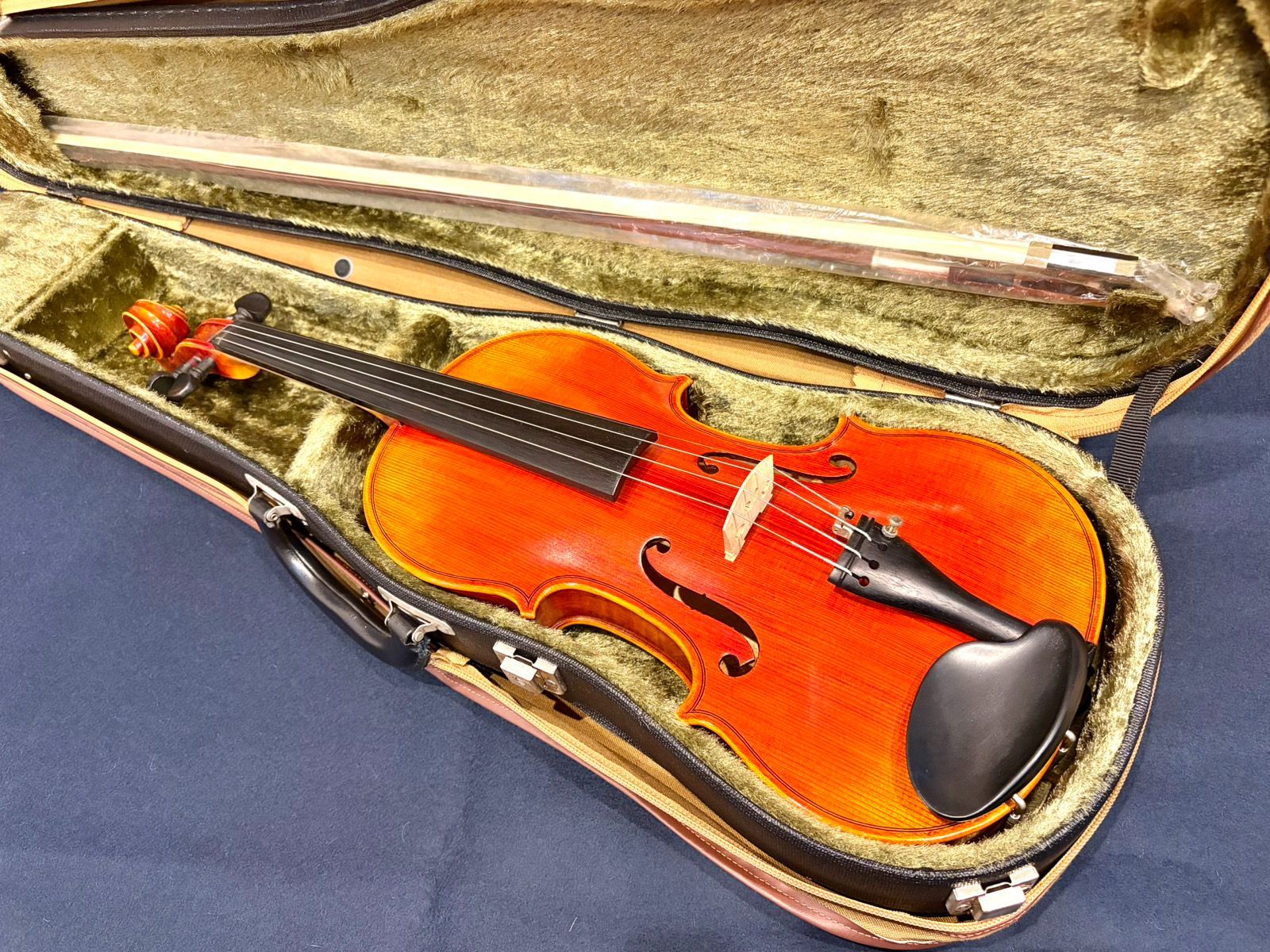 SUZUKI バイオリン No.520 1/4 K.SHIMORA弓付属 弓一覧 | 下倉バイオリン 弦楽器専門店 SUZUKI バイオリン No.520 1/4