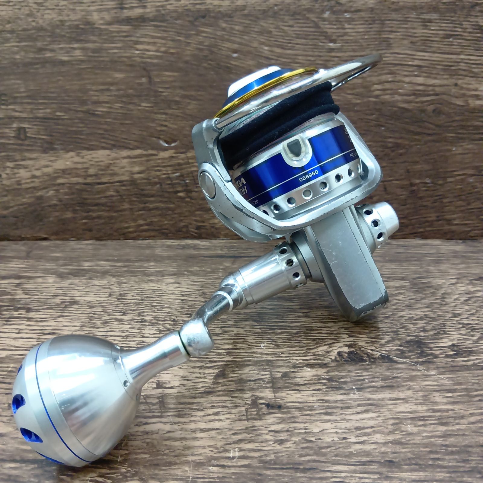 ダイワ(DAIWA) 01 ソルティガ Z4000H スピニングリール ジャンク品