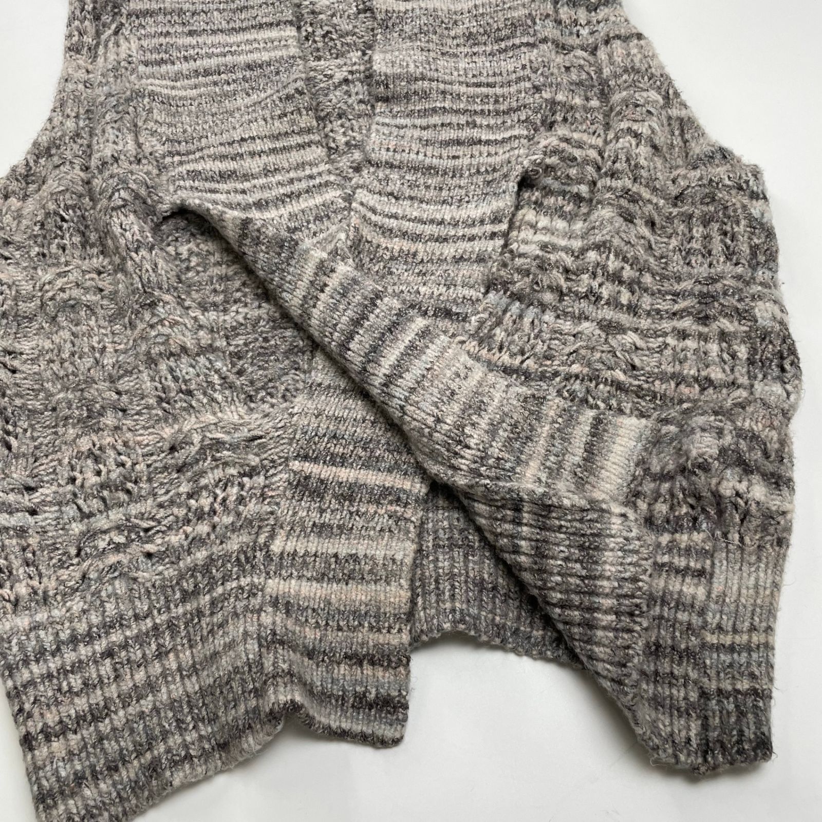 パーバーズ PERVERZE ニット　ベスト 6 (ROKU) - PERVERZE 白ニット ベスト パーバーズの通販 by 7/17-7/22