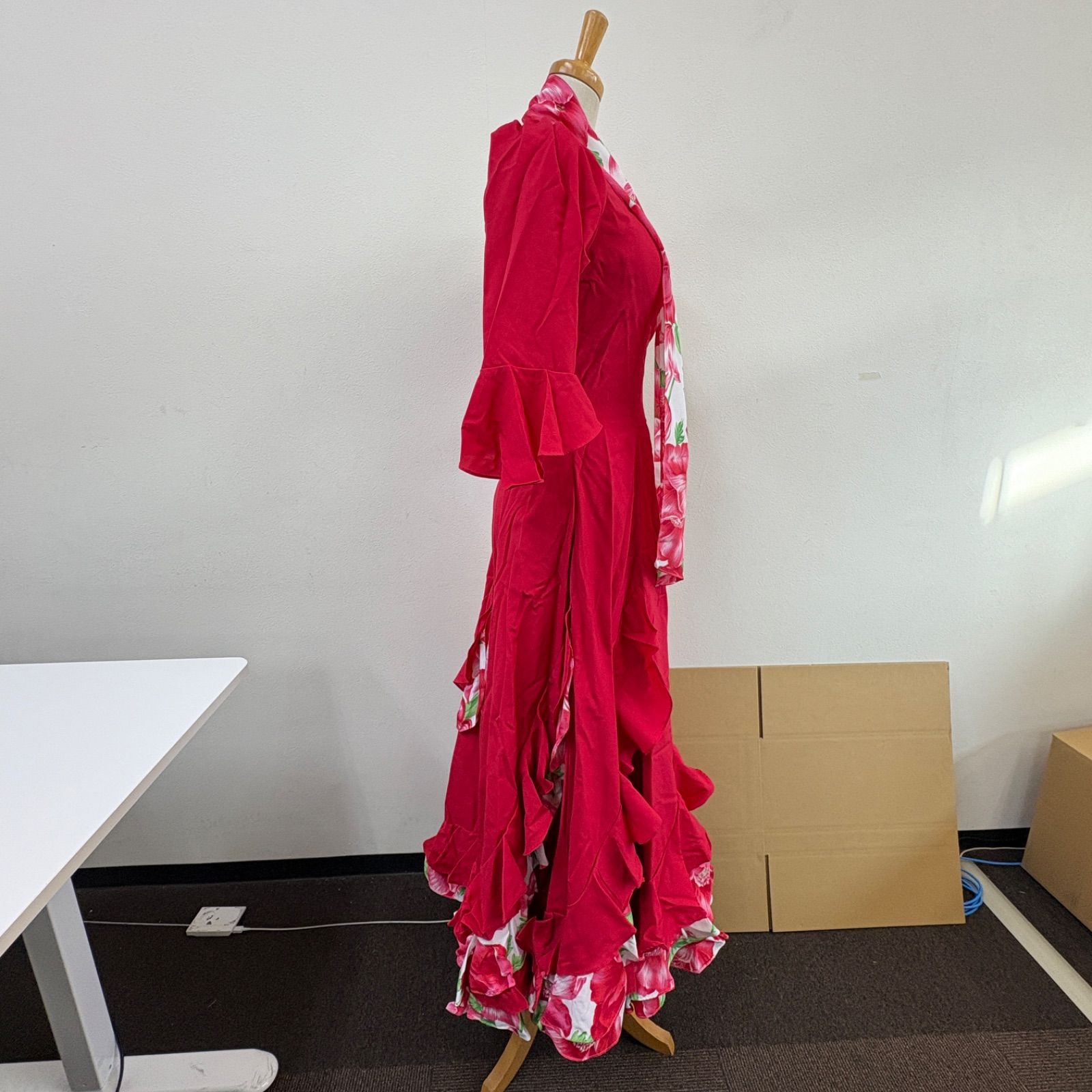 アトリエ貴美恵】 フラメンコ衣装 ドレス 花柄 ピンク フリル スカーフ