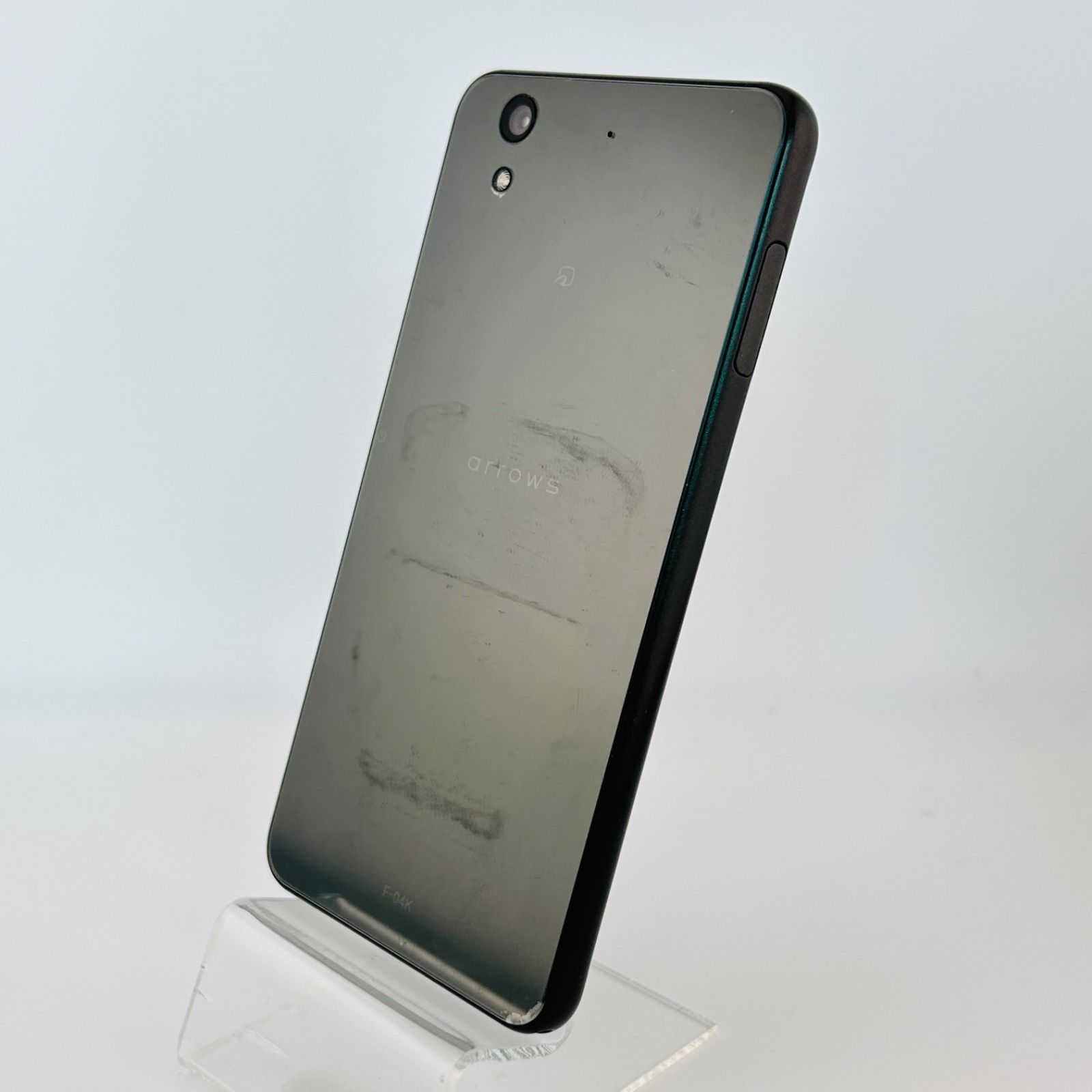 バッテリー良好 arrows Be F-04K 32GB ブラック SIMフリー(simロック