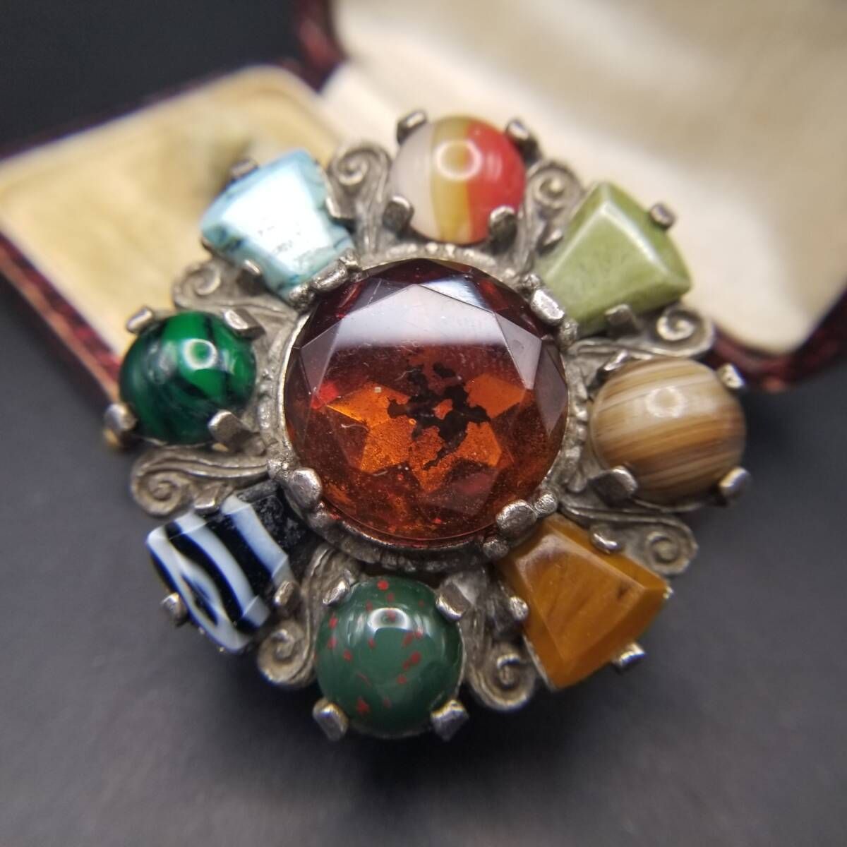 Miracle イギリス ヴィンテージ スコティッシュ マルチカラー ストーン