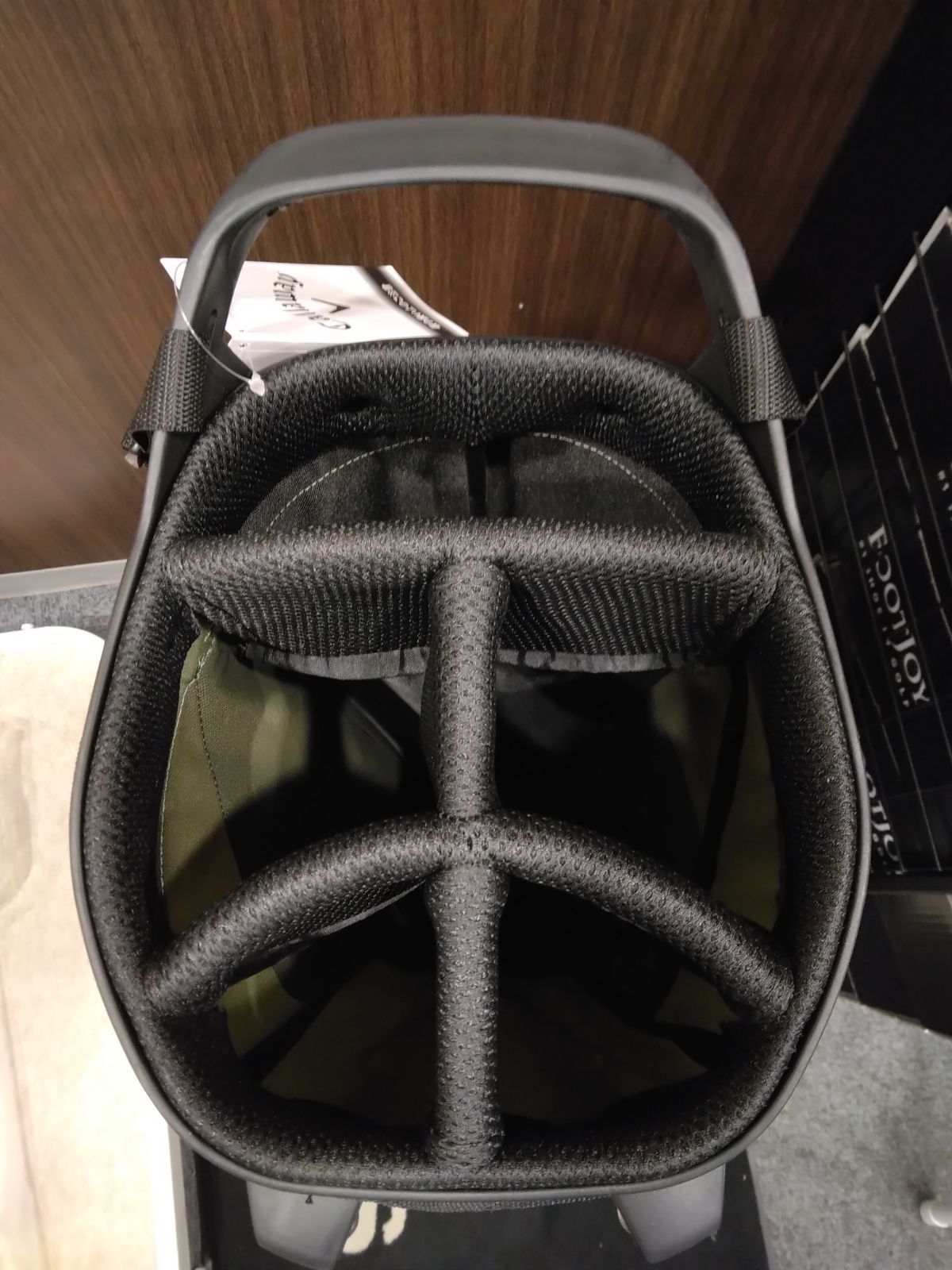 シェブ スタンド