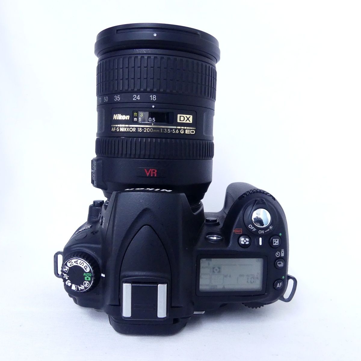 Nikon ニコン D90 + AF-S NIKKOR 18-200mm f3.5-5.6 G ED DX VR