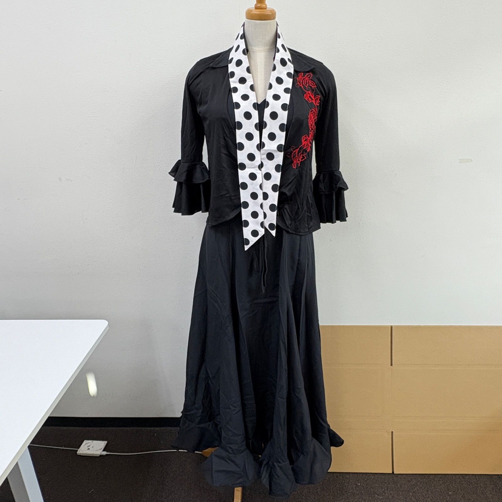 アトリエ貴美恵】 フラメンコ衣装 セットアップ ドレス ジャケット 黒 