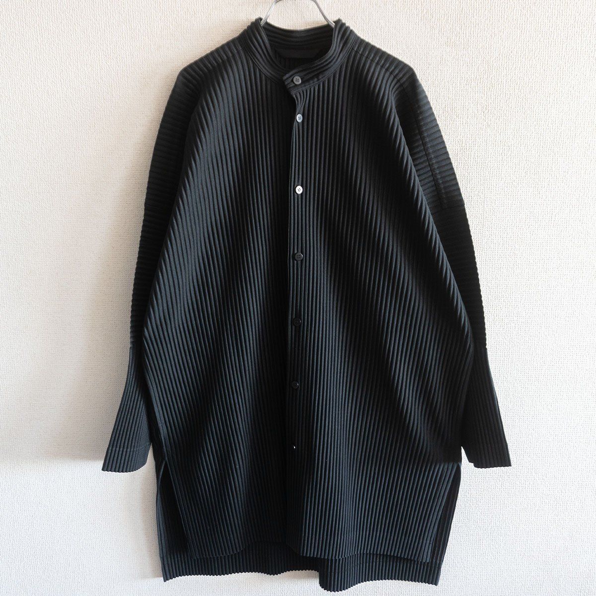 HOMME PLISSE ISSEY MIYAKE ブラック長袖シャツ 2 美品】 HOMME PLISSE ISSEY MIYAKE【プリーツ ロング シャツ】3
