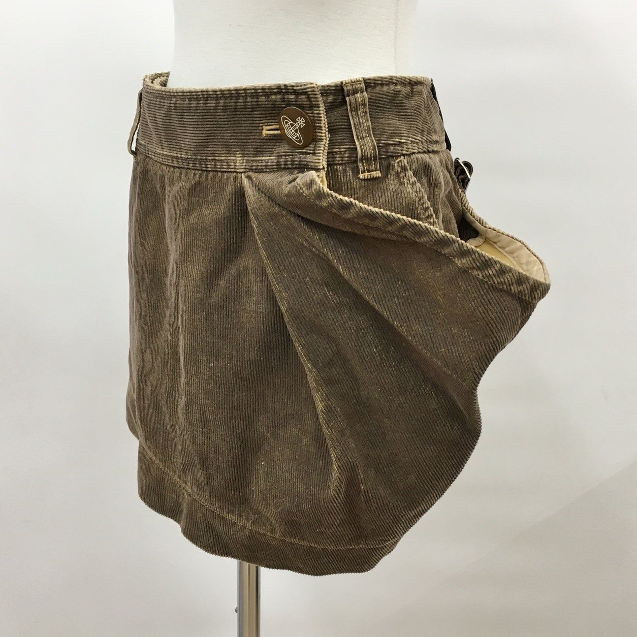 ヴィヴィアンウエストウッド レッドレーベル Vivienne Westwood RED