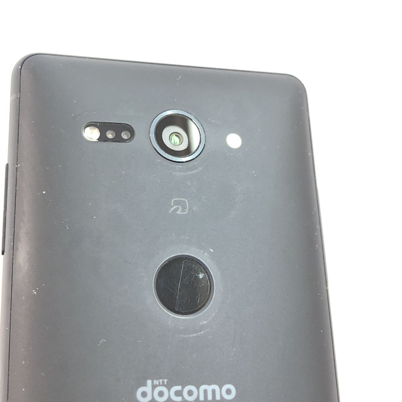 良品】SO-05K/Xperia XZ2 Compact/353652094946382 - メルカリ