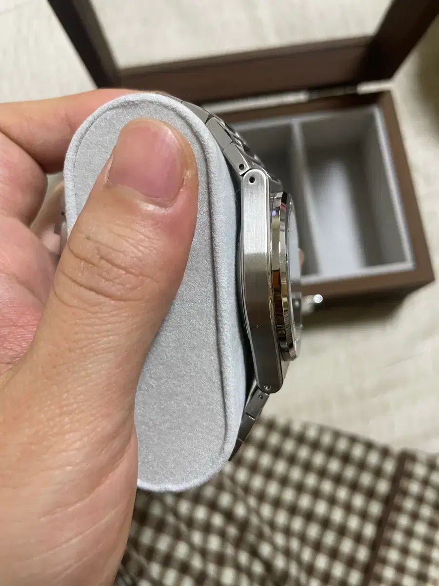 ジェニマINジェニア オマジュ時計