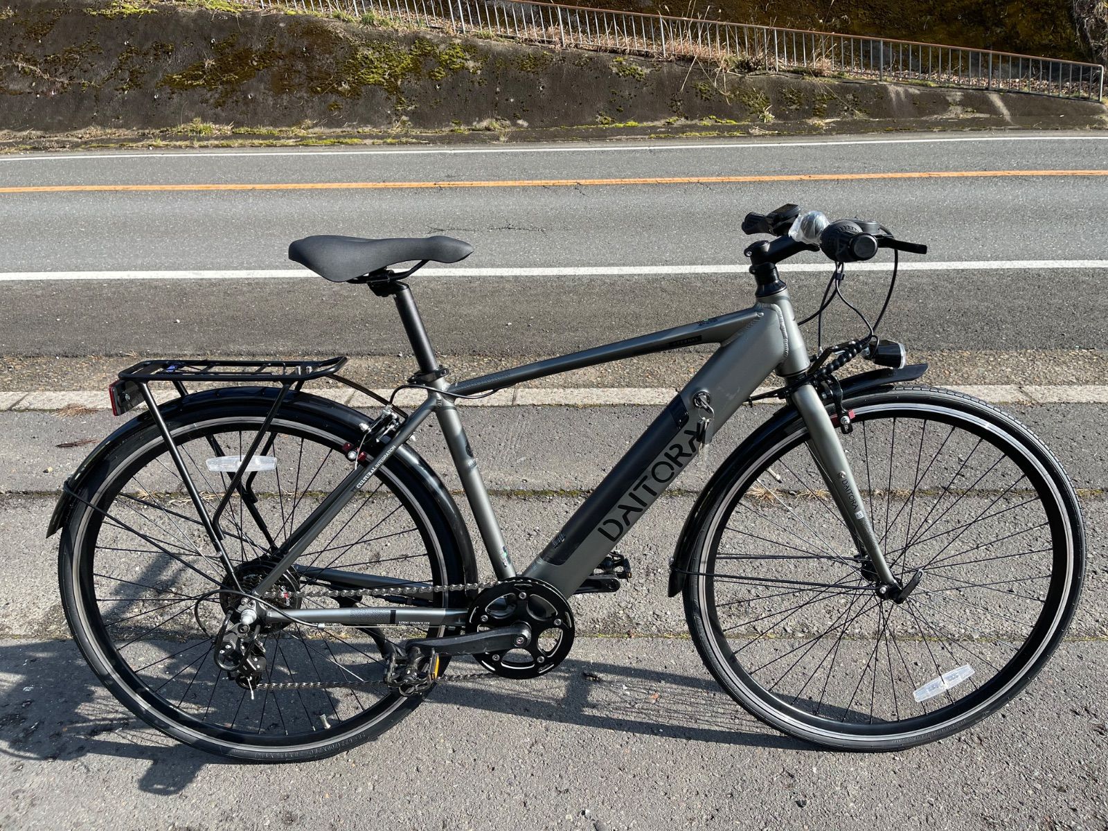 送料無料【未使用品】BUILTIN 電動アシスト自転車 DAITORA 36V 9.6Ah