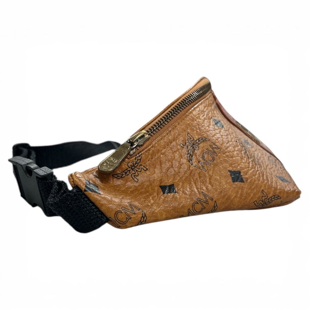 MCM ボディバッグ レザー ブラウン MC181 - メルカリ