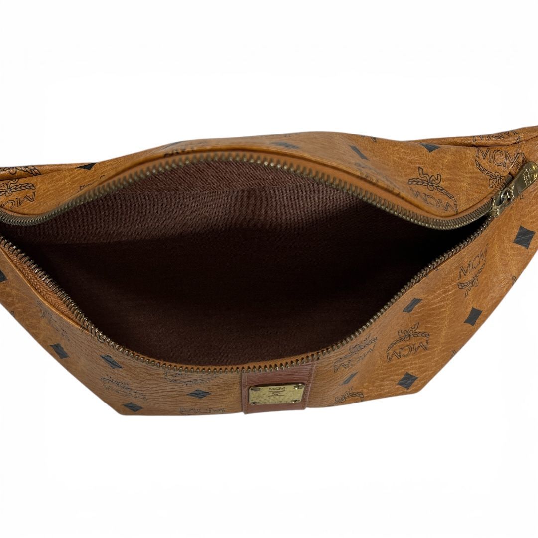MCM ボディバッグ レザー ブラウン MC181 - メルカリ