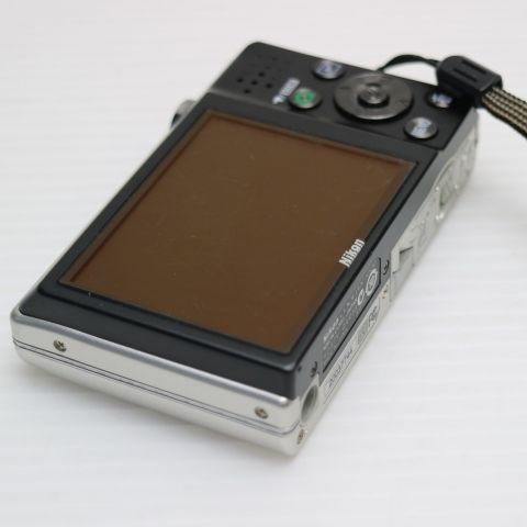 美品 COOLPIX S570 シルバー 即日発送 Nikon デジカメ デジタルカメラ