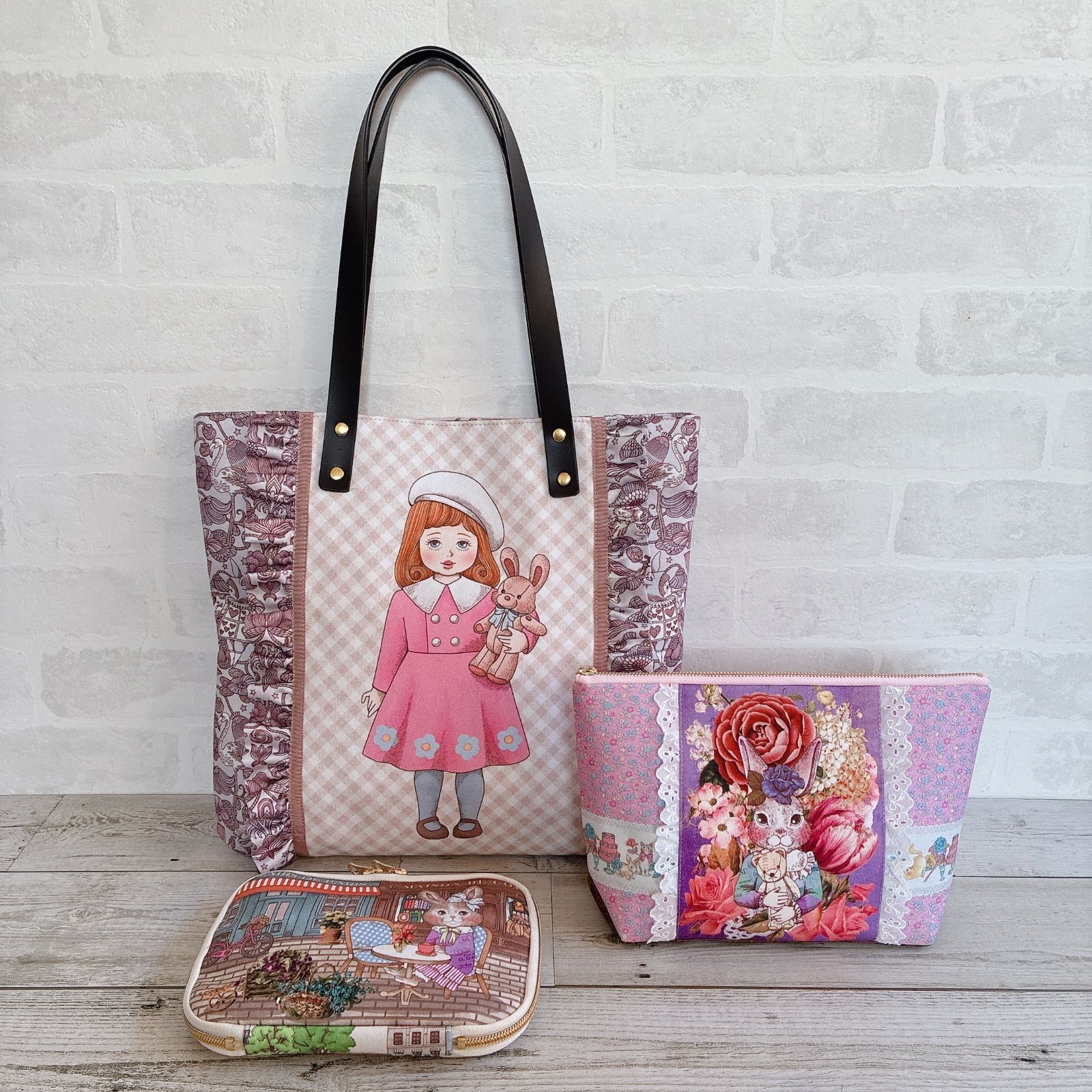 専用☆周りが全部ポケット仕様のバッグ☆ジョリーフルール 専用☆バッグ☆ジョリーフルール 専用☆周りが全部ポケット仕様の