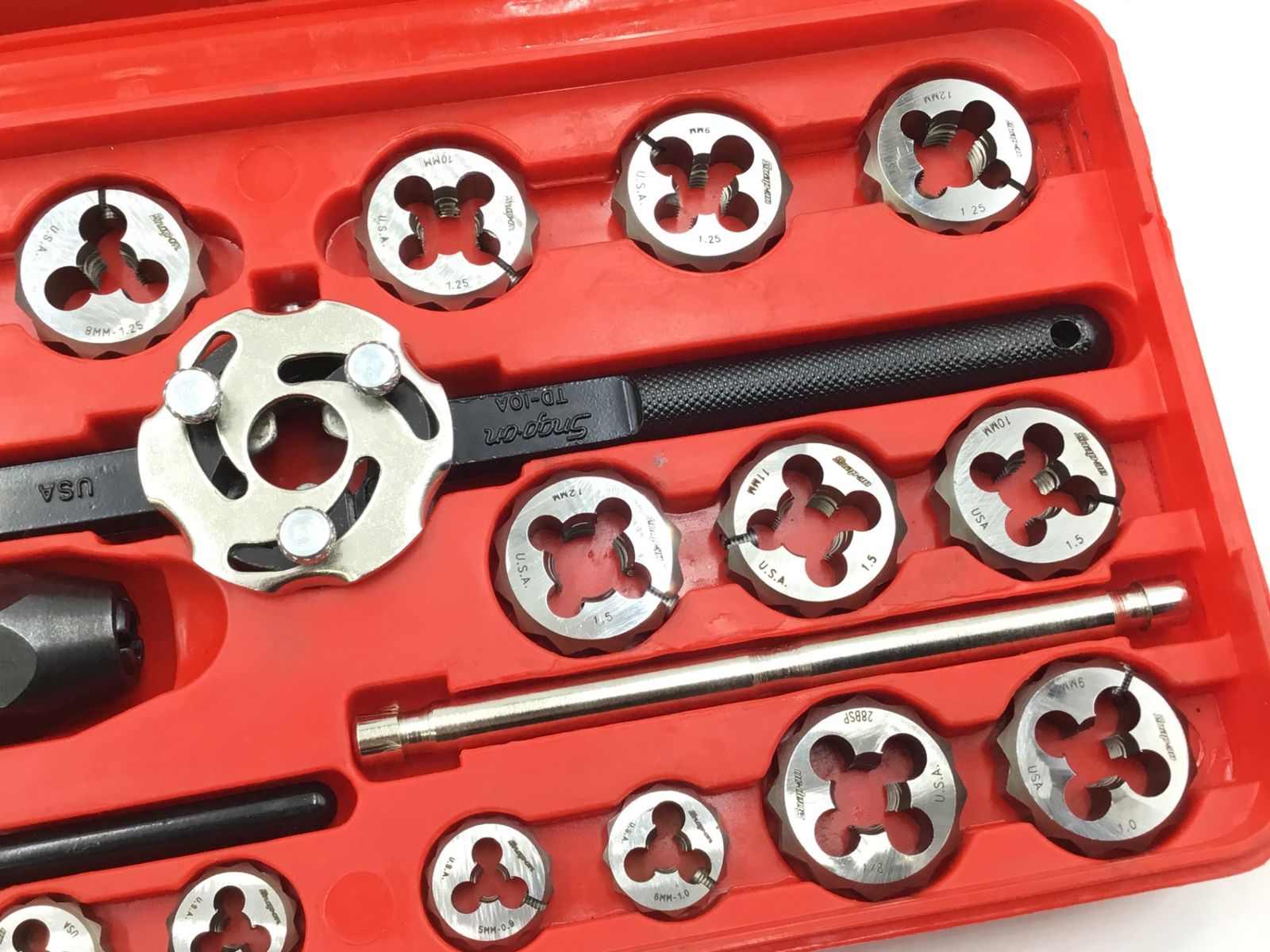 中古品】Snap-on/スナップオン TDM-117A 〇 タップ＆ダイスセット