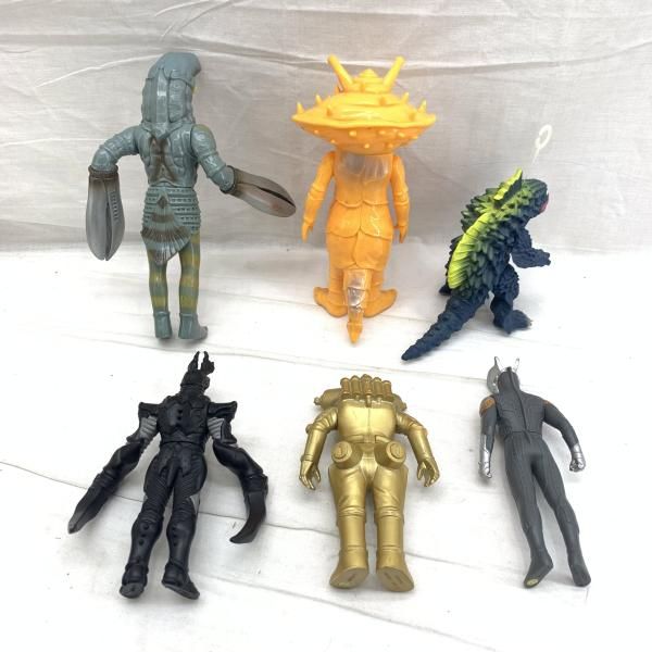 ウルトラマン ソフビ 63体 バラ売り可 中古 日本製 ウルトラマンソフビ 怪獣6体 - メルカリ