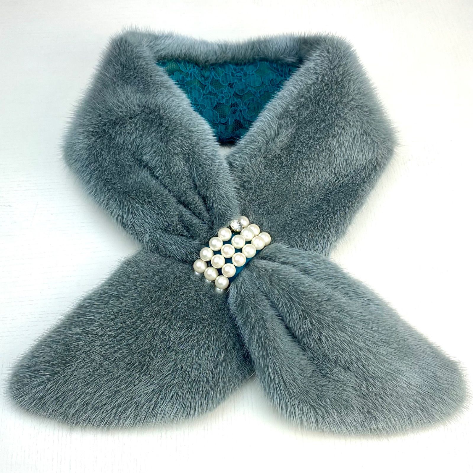 ラグジュアリー！！*SAGA MINK* クリスタル輝く✨ミンク マフラー 日本