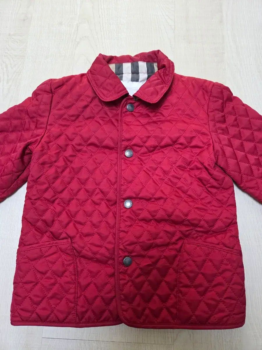 3Y バーバリーキッズ キルティング ジャケット - メルカリ