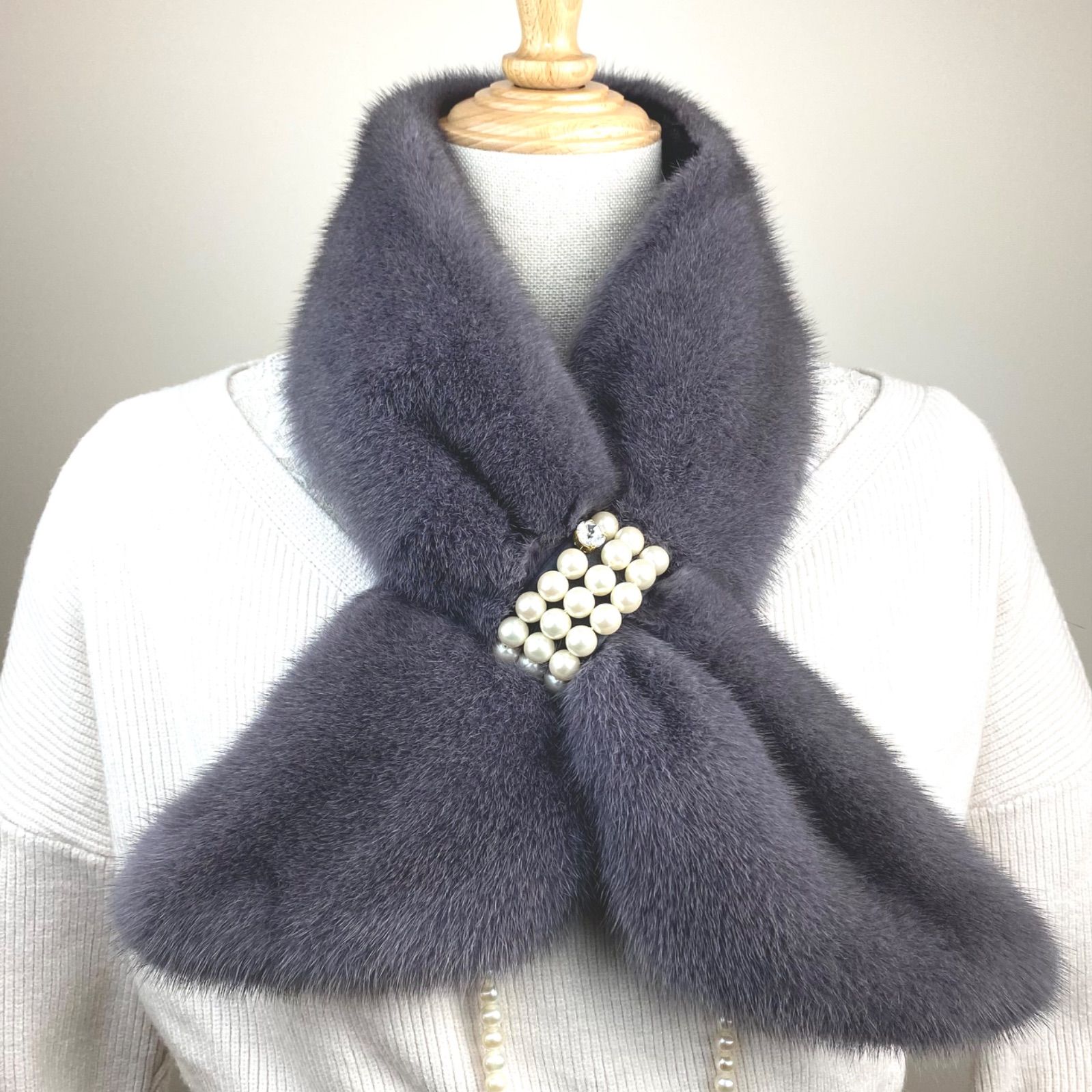 ラグジュアリー！！*SAGA MINK* クリスタル輝く✨ミンク マフラー 日本
