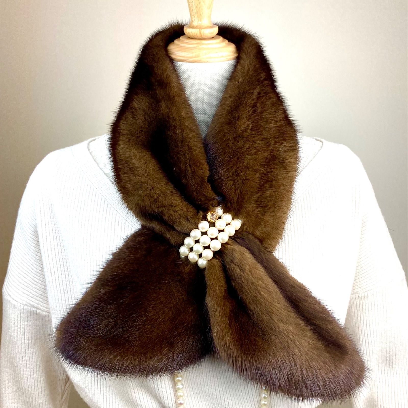 ラグジュアリー！！*SAGA MINK* クリスタル輝く✨ミンク マフラー 日本