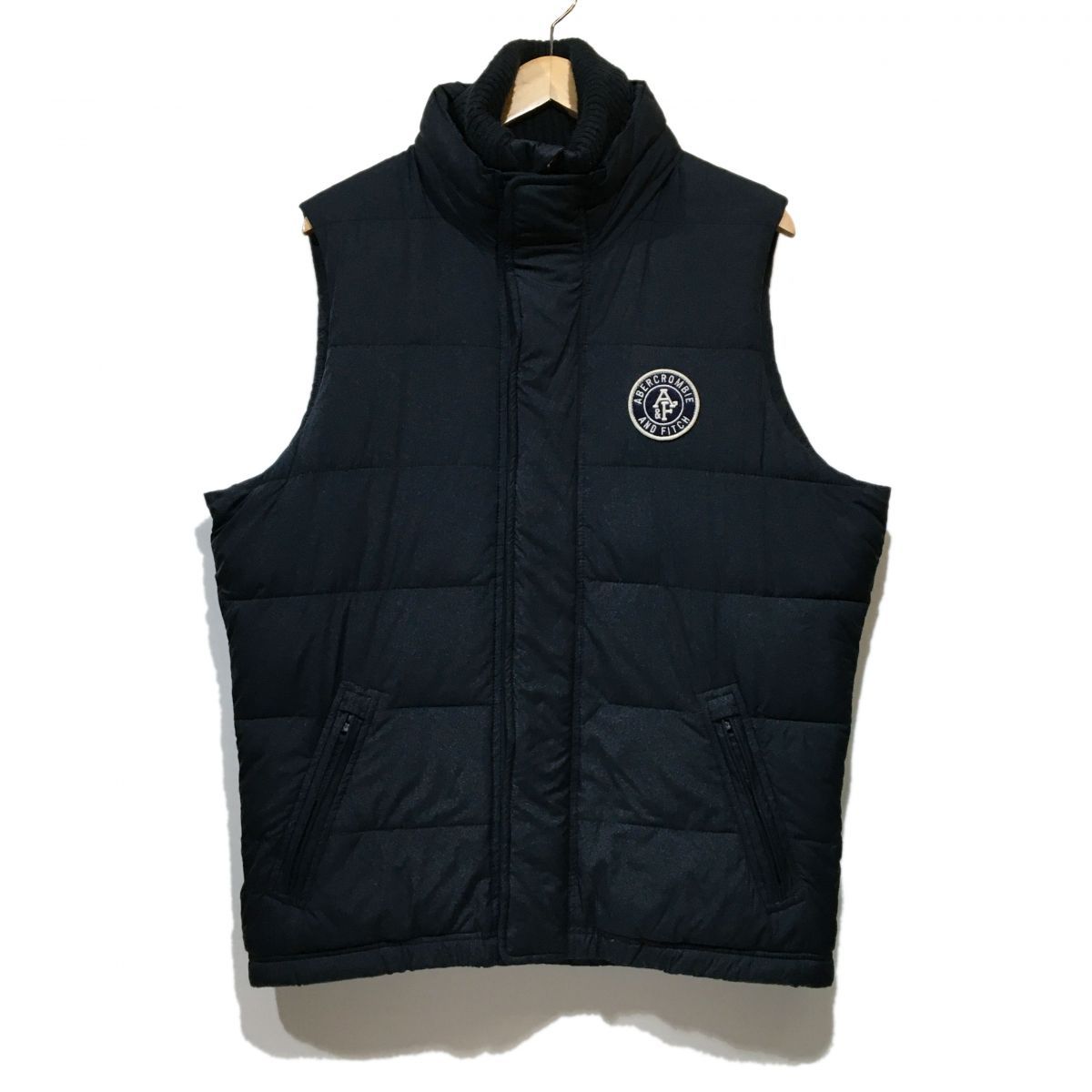 アバクロ Abercrombia&Fitch 中綿ベスト メンズL ブラック ※中古