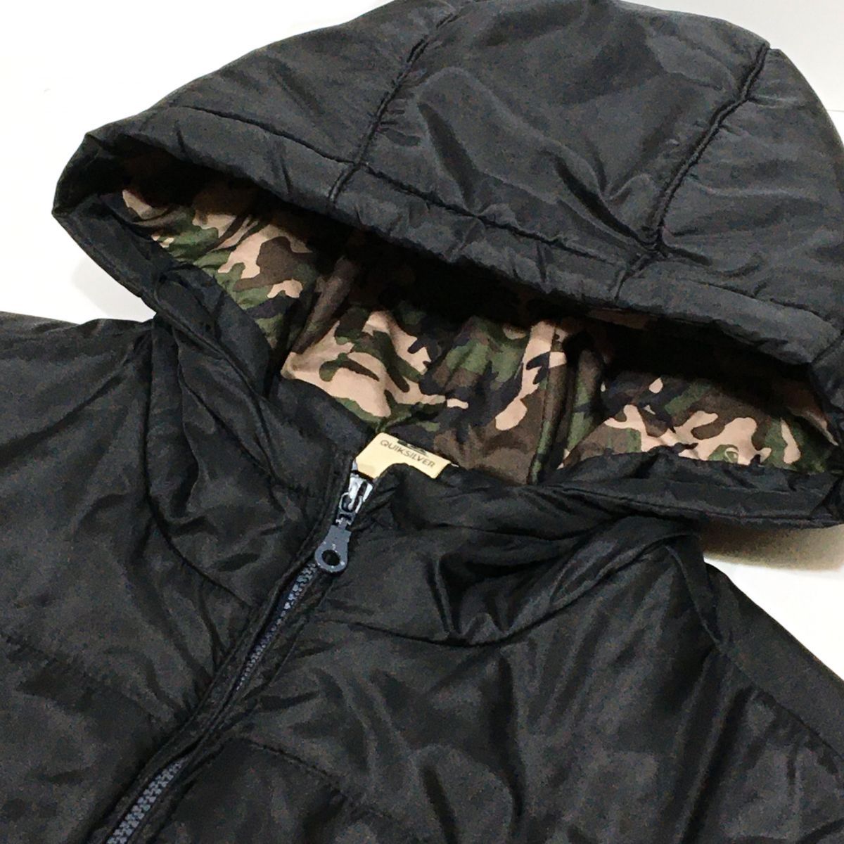 クイックシルバー QUIK SILVER フード付中綿ジャケット メンズM 