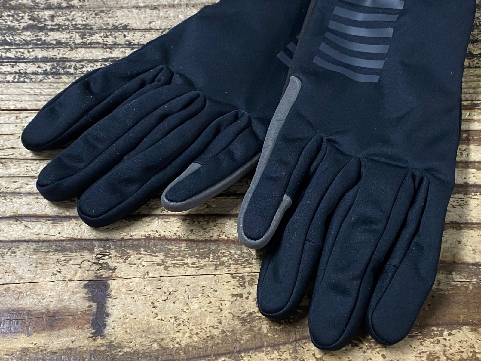JS967 ラファ Rapha PRO TEAM WINTER GLOVES 長指 グローブ 黒 S 裏