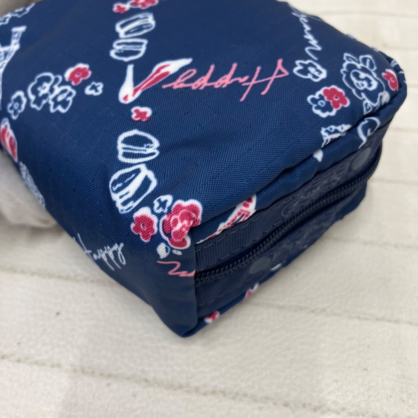 7615 LeSportsac レスポートサック Chesty チェスティ コラボ ポーチ