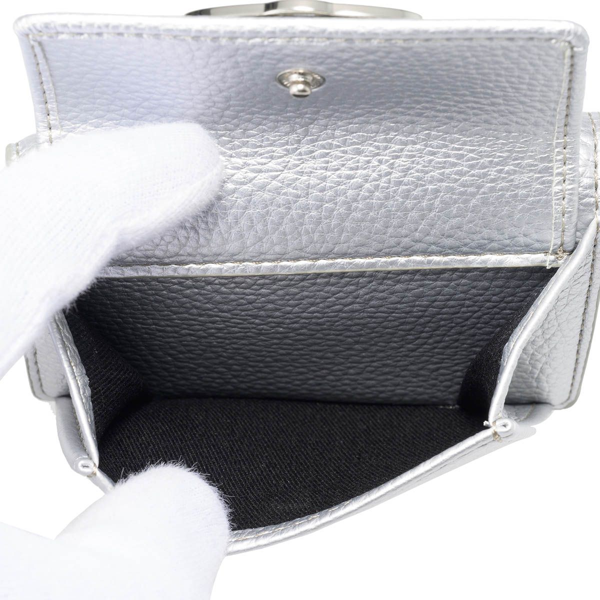 新品 ヴィヴィアン ウエストウッド Vivienne Westwood 3つ折り財布