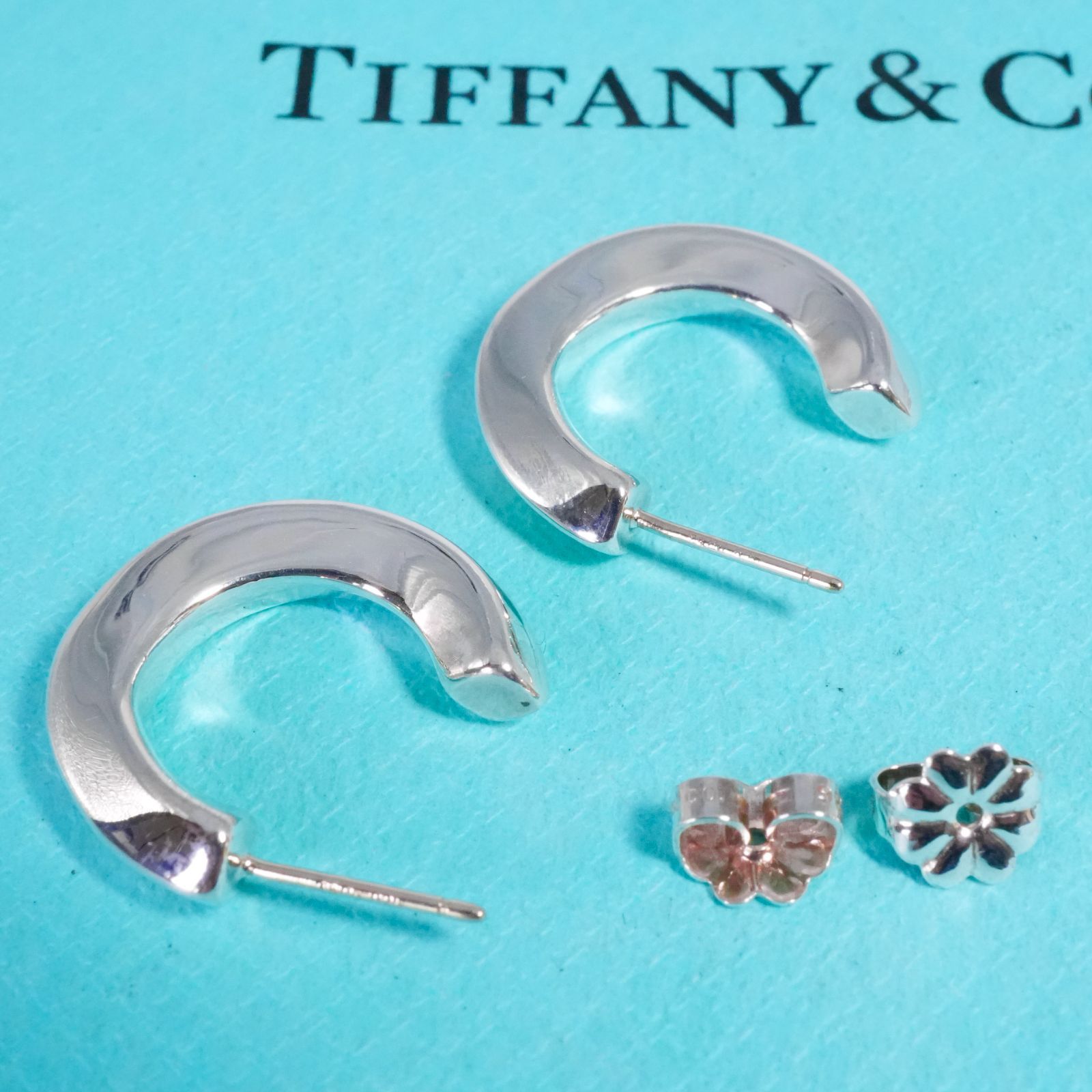 極美品 ティファニー ナイフエッジ シルバー フープ ピアス/25-1982