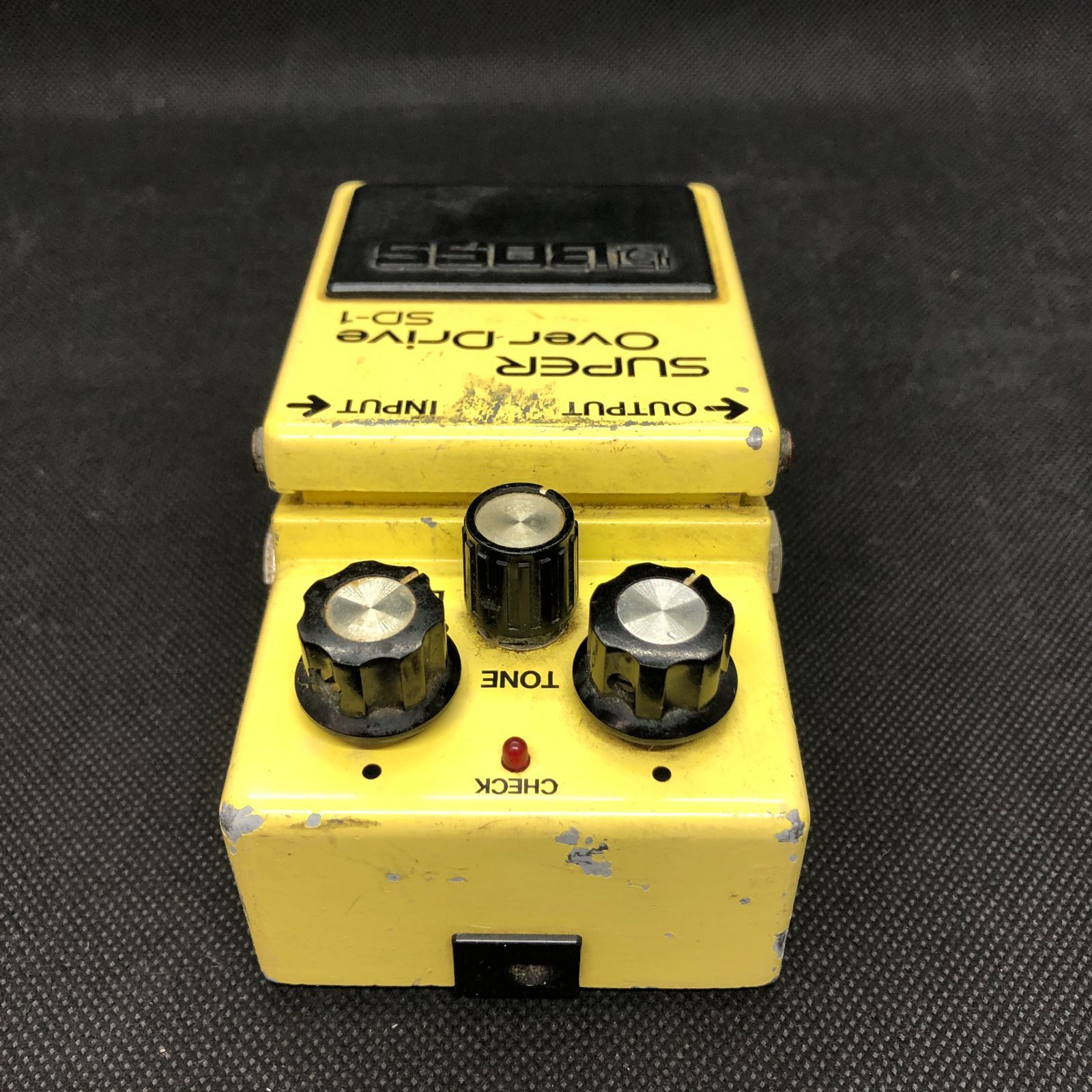 BOSS SD-1　発売初期1981年4月製レア商品 BOSS SD-1 SUPER Over Drive 1981年製（ビンテージ/送料無料）【楽器
