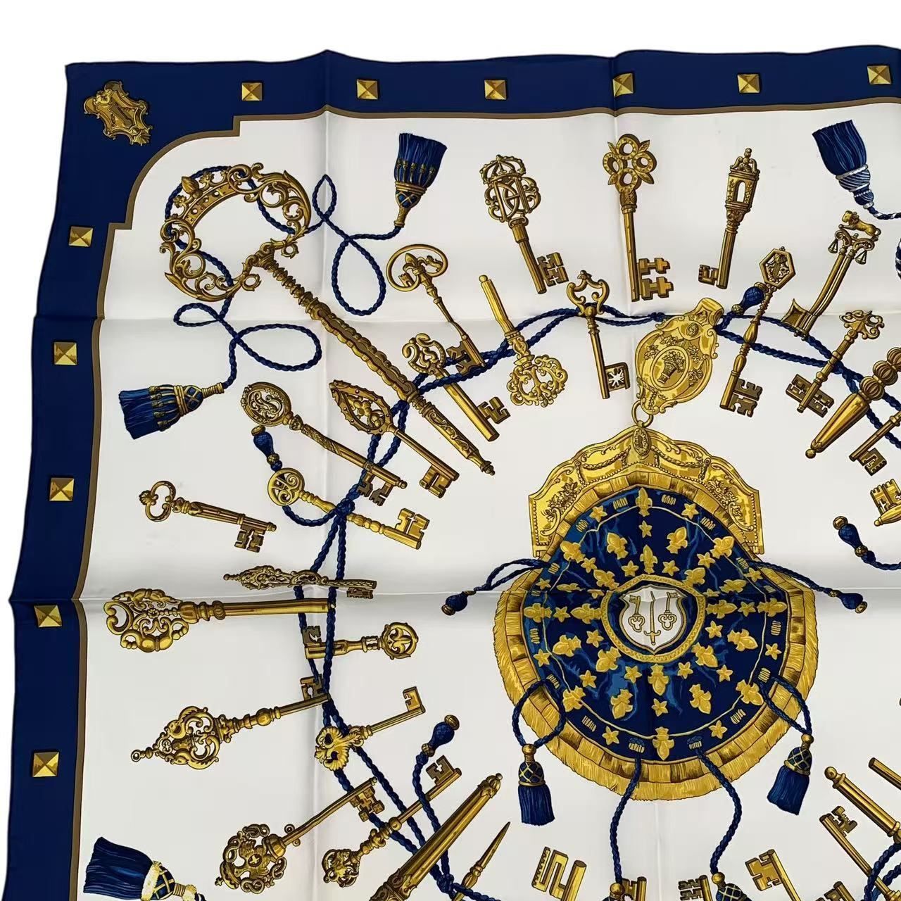 未使用品 未開封 HERMES エルメス スカーフ カレ90 シルク LES CLES 鍵