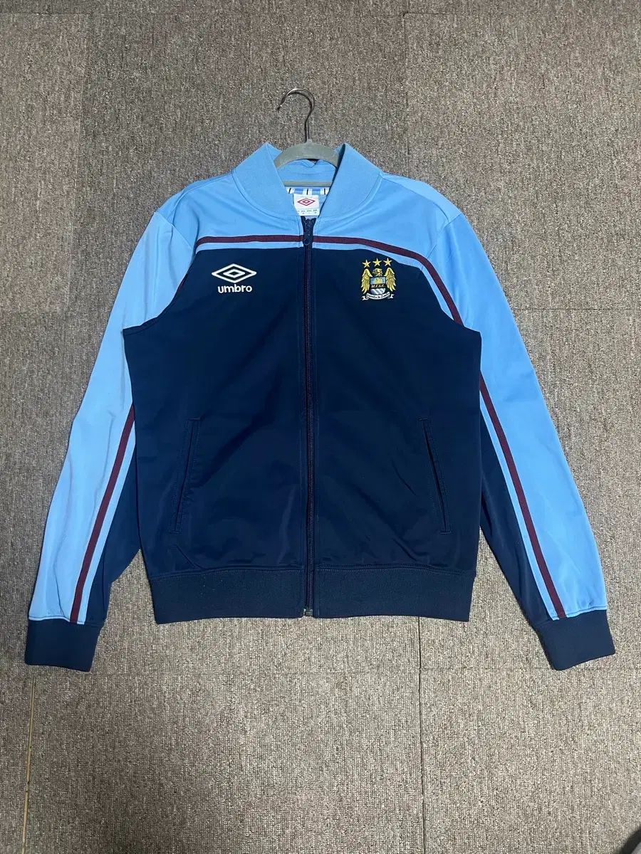 アンブロ umbro マンチェスターシティ 12/13シーズン トラックジャージ