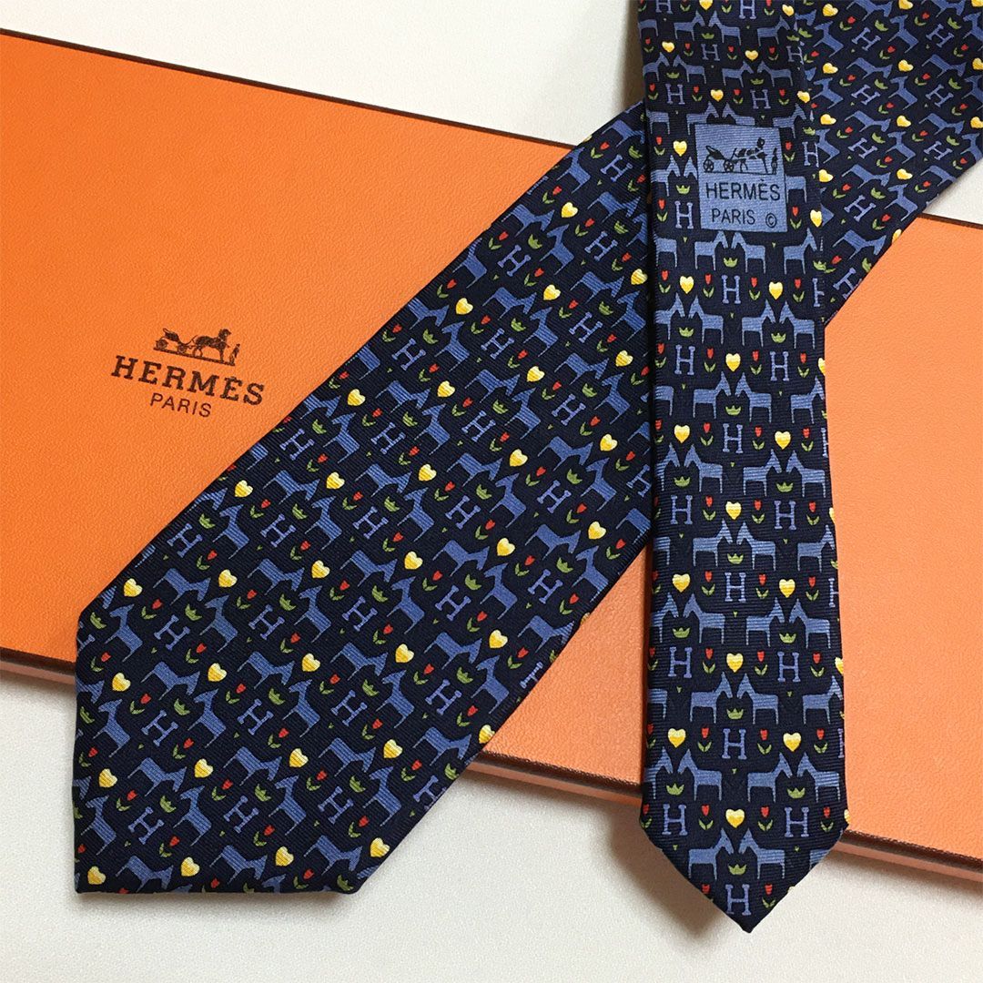 未使用級 エルメス HERMES ネクタイ シルク100% ネイビー アニマル柄