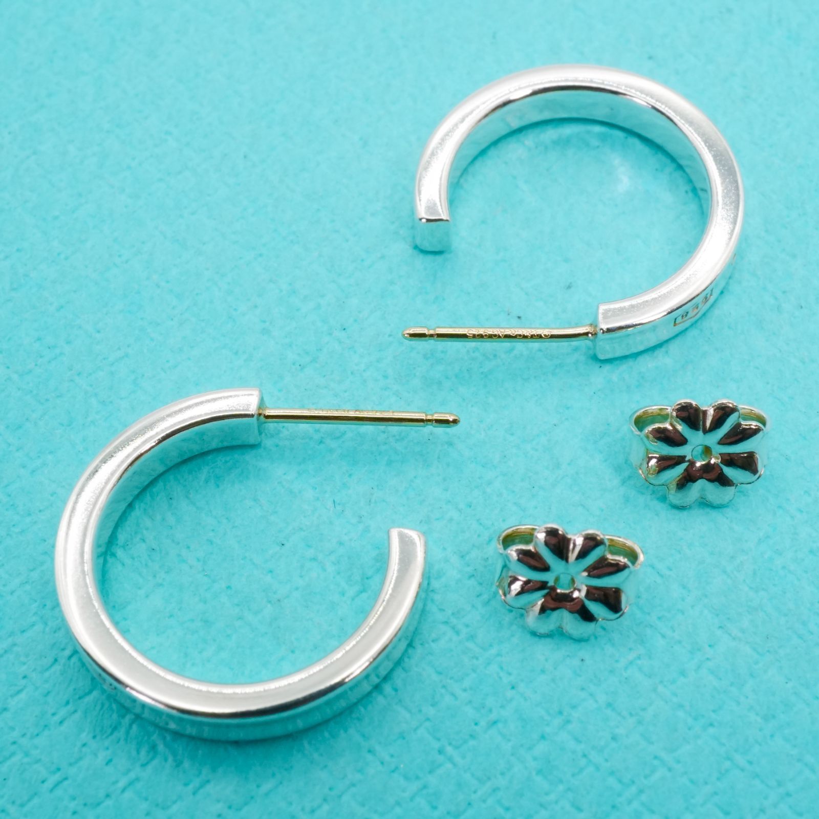 極美品 ティファニー 1837 ナロー フープ スモール ピアス/25-2264